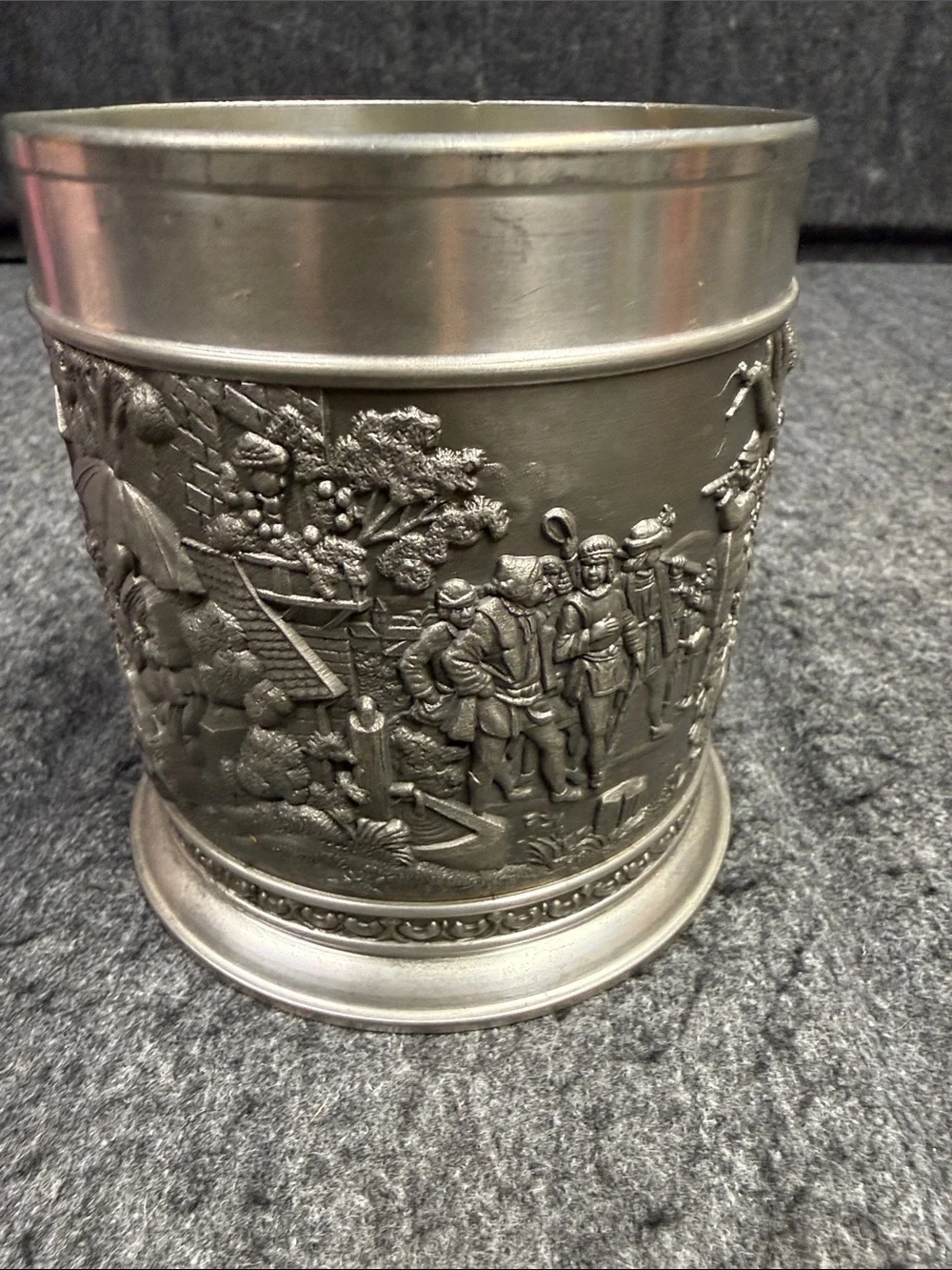Pewter-Style Decorative Planter in Silver